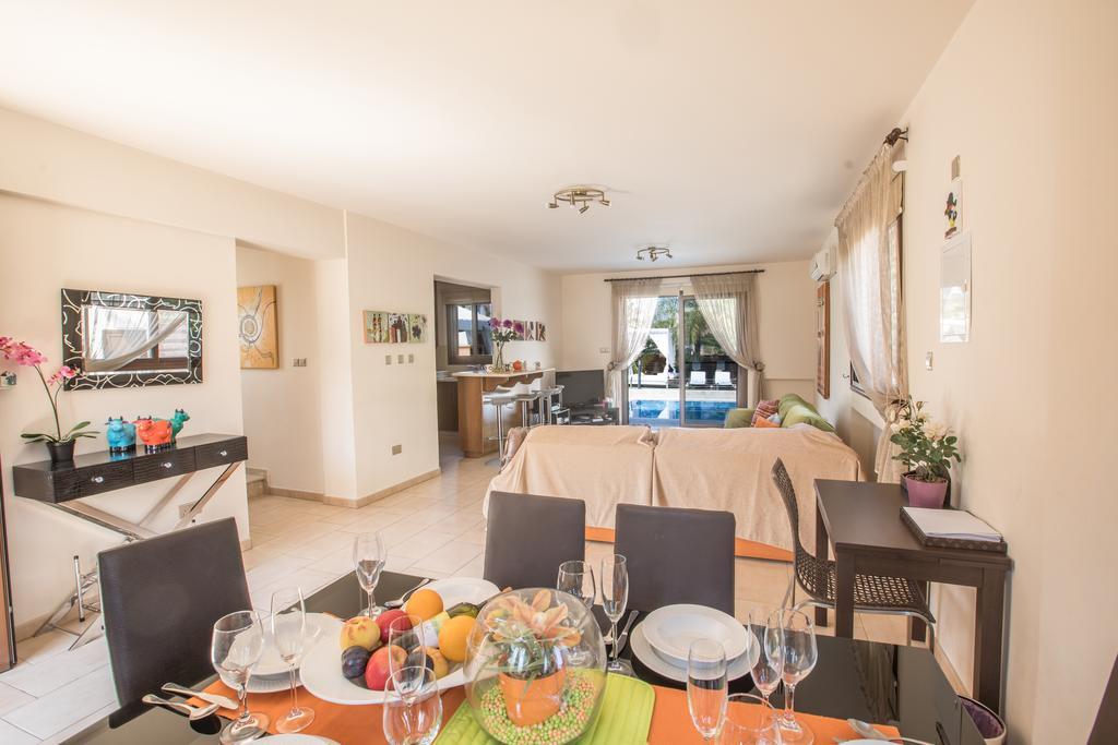Artemisia Villa โปรทาราส ภายนอก รูปภาพ