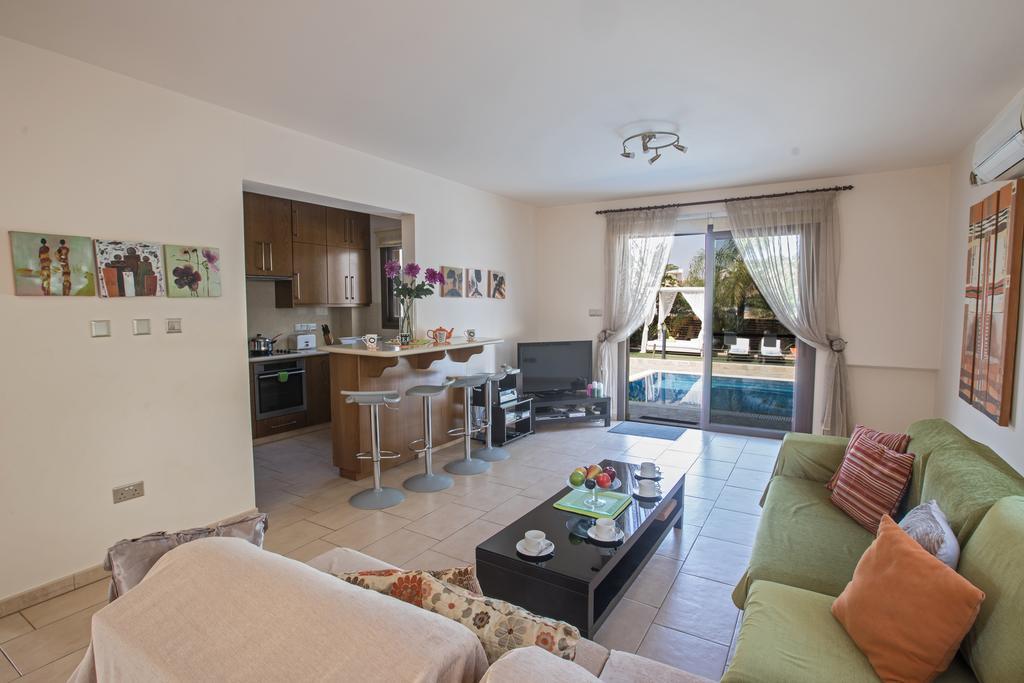Artemisia Villa โปรทาราส ภายนอก รูปภาพ