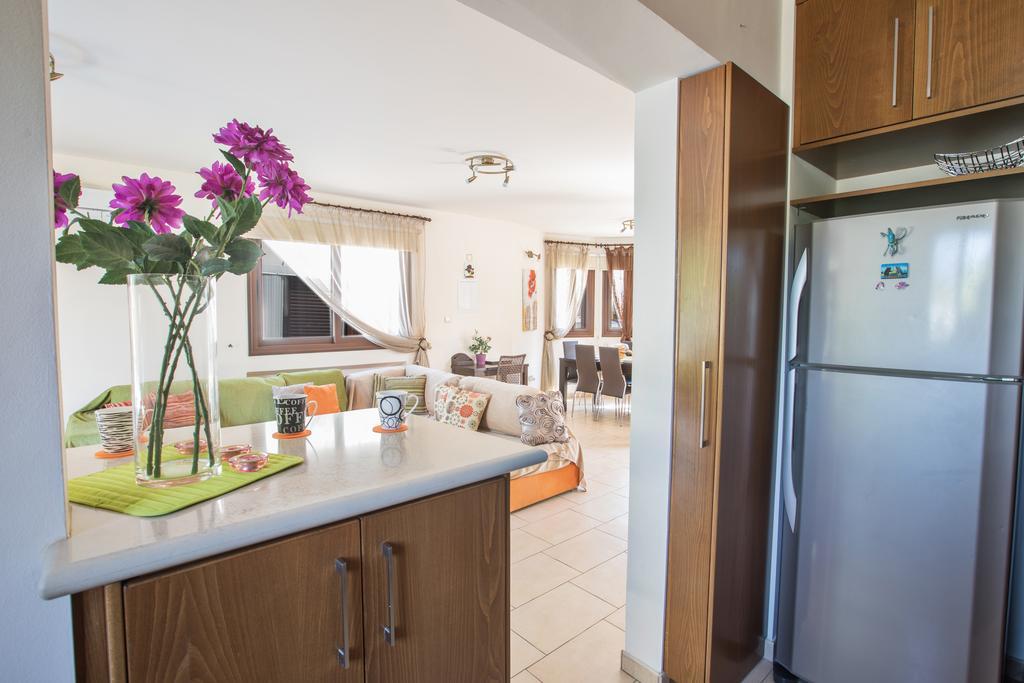Artemisia Villa โปรทาราส ภายนอก รูปภาพ